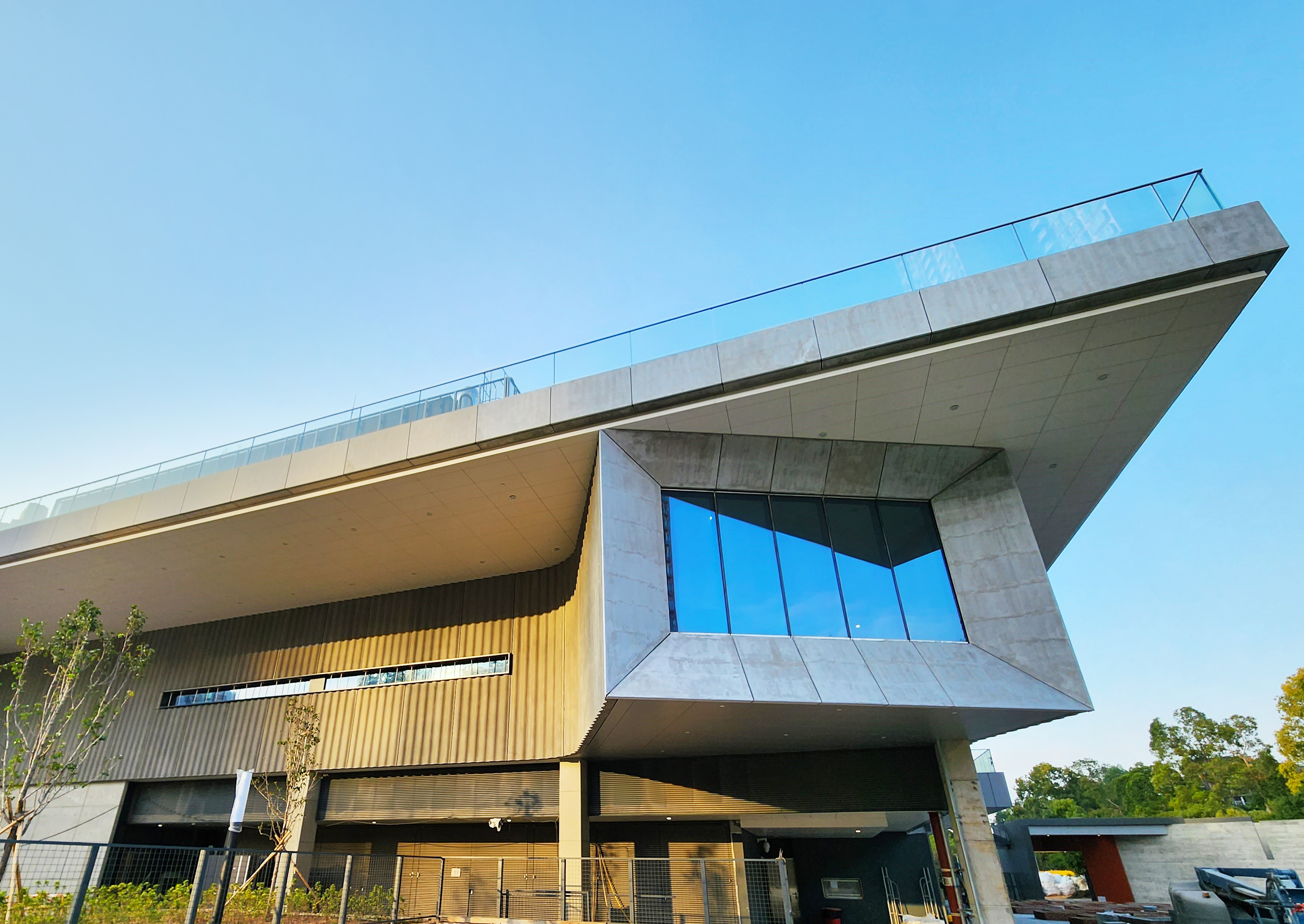 Tin Sau Road Swimming Pool